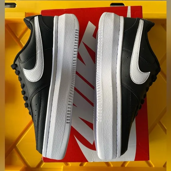 NIKE Court Vision Alta LTS Womens Sneakers - Black/White - Size 9.5