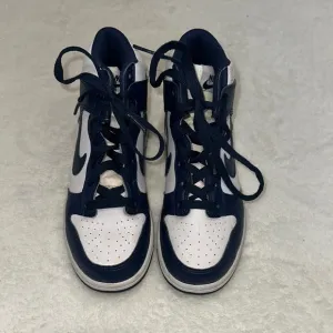 Nike Dunk High-Top Sneakers in Navy and White