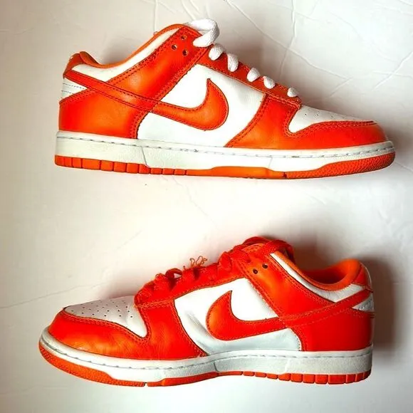 Nike Dunk Low SP Sneakers