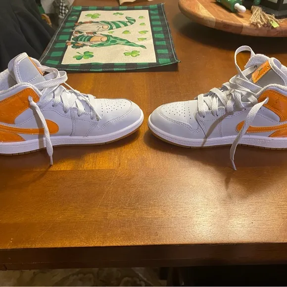 Nike Jordan 1 Mid SEGatorade Pack Orange