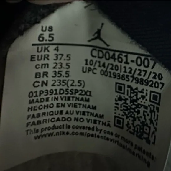 Nike Jordan 1 Panda Sneakers High Top 6.5 Y Black White