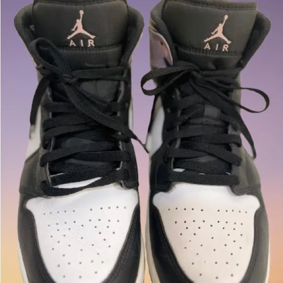 NIKE Jordan Black and Purple High-Top Sneakers