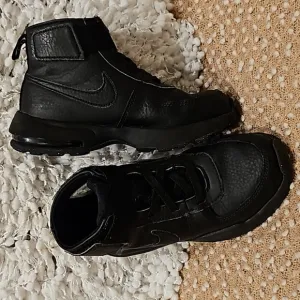 Nike Kids Sneakers