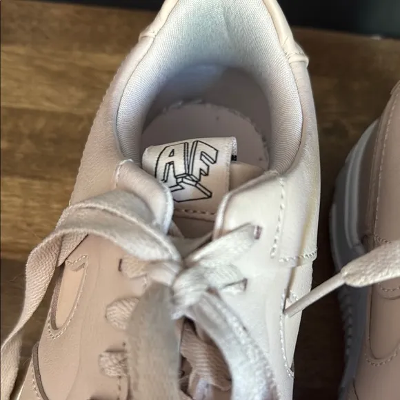 Nike Pink/Tan and White Sneakers Air Force 1 Pixel Size 7