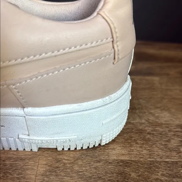 Nike Pink/Tan and White Sneakers Air Force 1 Pixel Size 7
