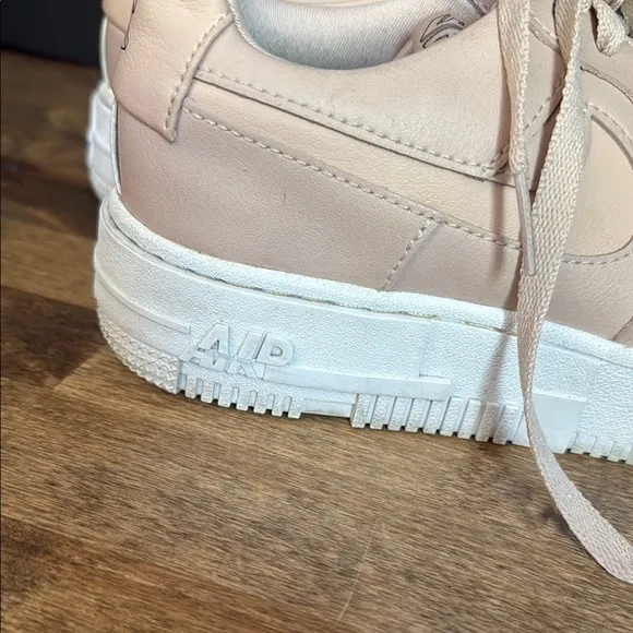 Nike Pink/Tan and White Sneakers Air Force 1 Pixel Size 7