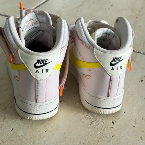 Nike Sneakers, Size 9, FD0869-100, High Top