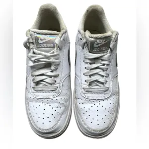 Nike White Air Force 1 Sneakers Classic Design