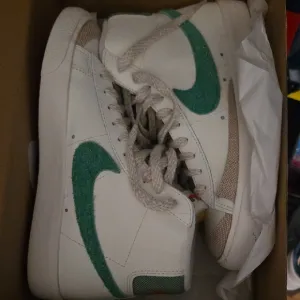 Nike White and Green High-Top Sneakers