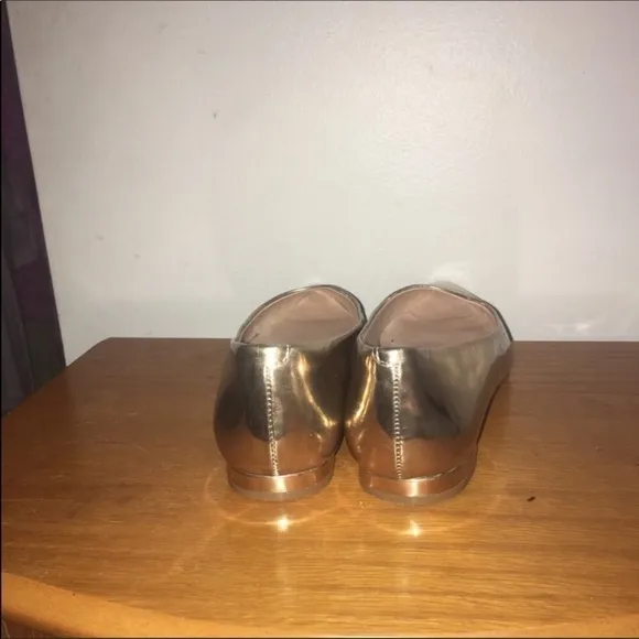 Nine West mirrored Gold point to flats