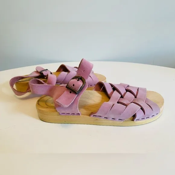 No. 6 Store Pink Leather Strappy Woven Flat Sandals with Buckle, Size 37