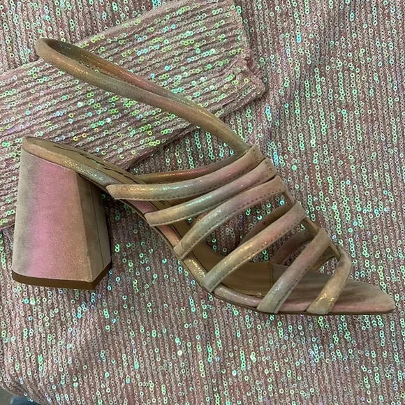 NWOB $158 Free People Metallic Sheen Leather Sandals (Bin 45)