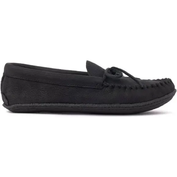 NWOB $89 MANITOBAH Classic Moccasin