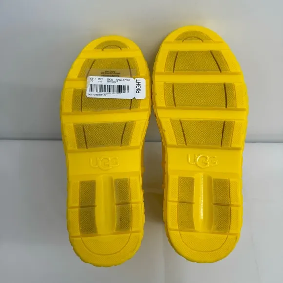 NWOB BIG KIDS CANARY YELLOW UGG DRIZLITA RAIN SNOW BOOTS 1130361K Size 5
