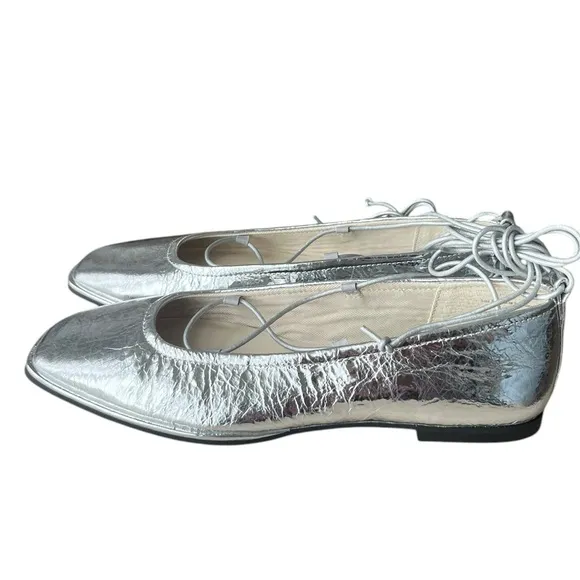 NWOB Dolce Vita RYDER Lace Up silver Ballet Flats size 8