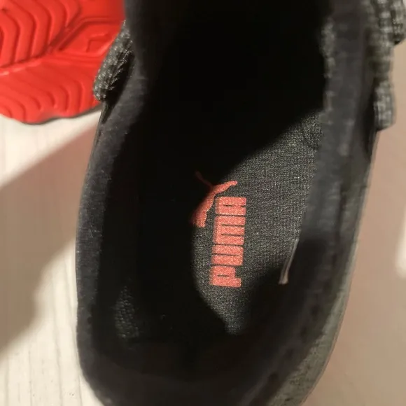 NWOB Puma Black Sneakers with Red Accents