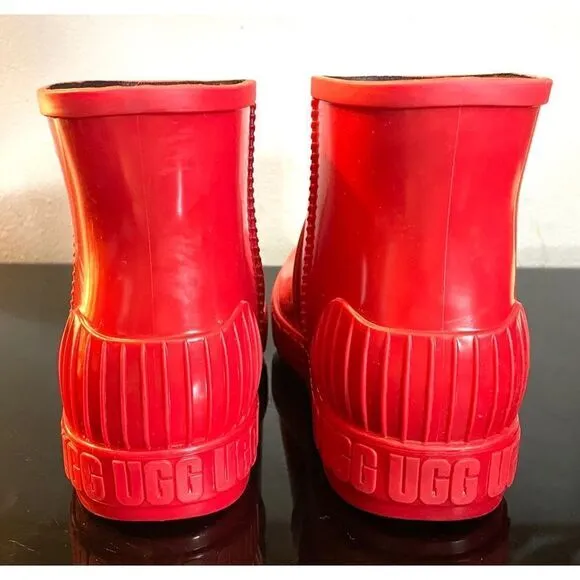 NWOB UGG Drizlita Rain Snow Boots KIDS BIG GIRLS SIZE 4 SAMBA RED UGG 1130361K