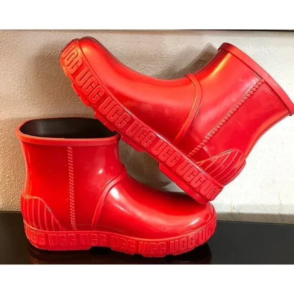 NWOB UGG Drizlita Rain Snow Boots KIDS BIG GIRLS SIZE 4 SAMBA RED UGG 1130361K