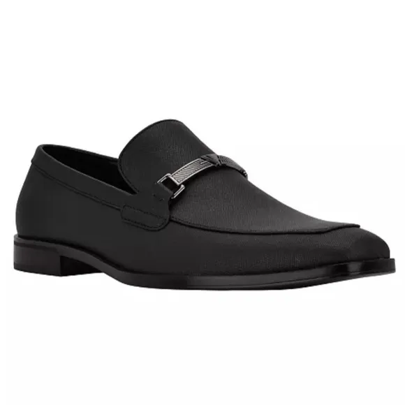 NWOT Guess Hinn Dress Loafers