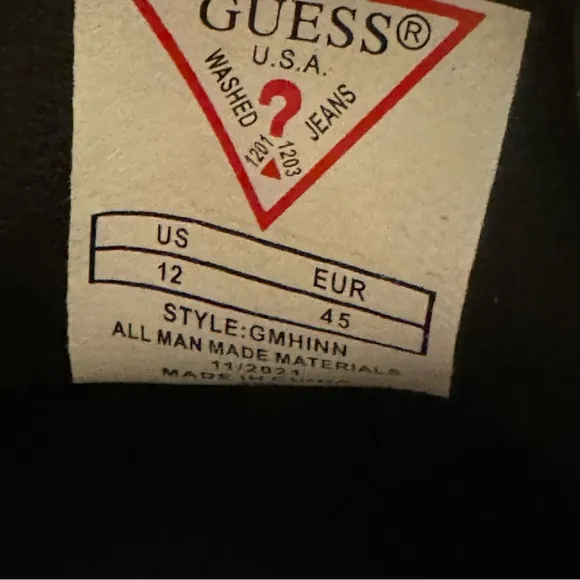 NWOT Guess Hinn Dress Loafers