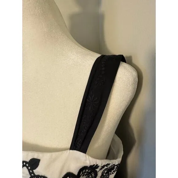 NWOT Johnny Was Mel Embroidered Midi Dress Size Small