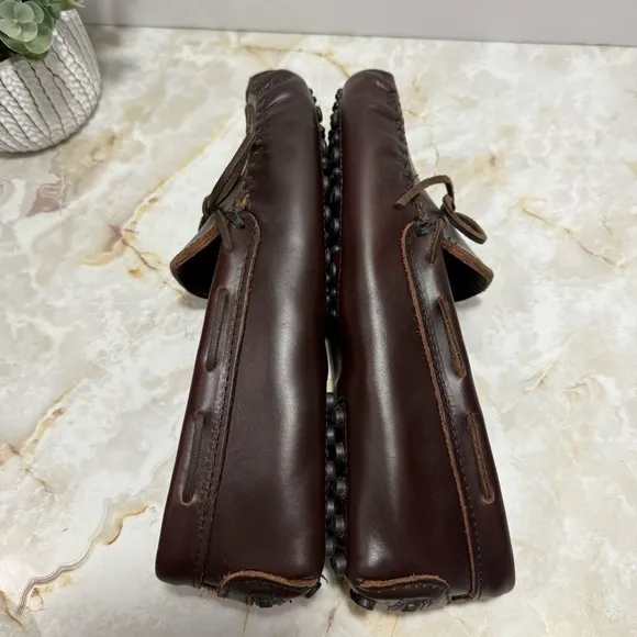 NWOT Minnetonka Men's Classic Driver Leather Loafers Dark Brown Size 11