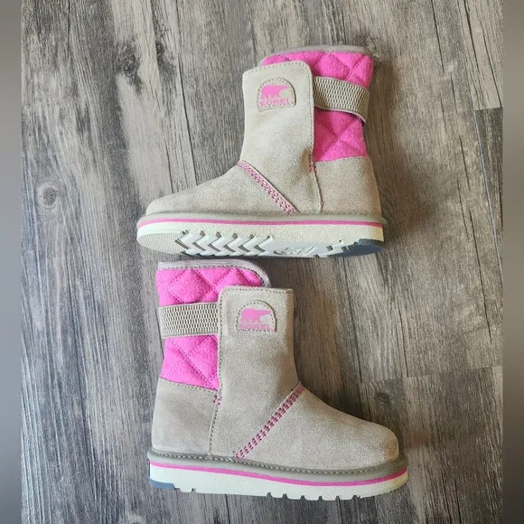 NWOT Sorel Newbie Campus Suede Snow Boots
