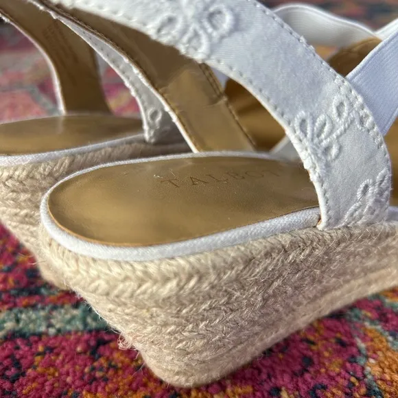 NWOT Talbots | Women’s white Lyndsay eyelet lace high cut closed toe espadrilles