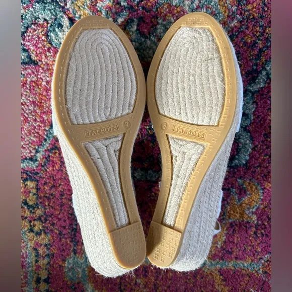 NWOT Talbots | Women’s white Lyndsay eyelet lace high cut closed toe espadrilles
