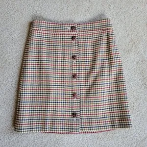 NWOT Talbots wool-blend houndstooth button skirt 19&quot; long