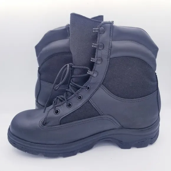 NWOT Thorogood 8&quot; Waterproof Insulated Peacekeeper Black Boots size 9.5 W