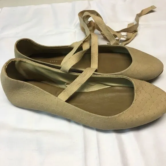 Nwot Zara ballet flats with ankle wrap sz 38