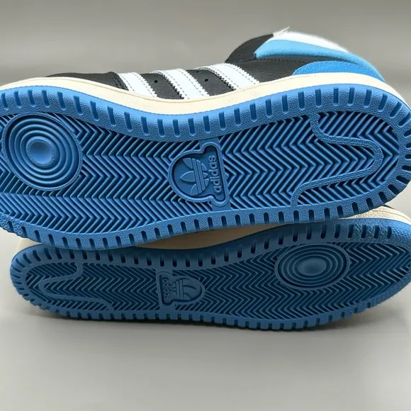 NWT! Adidas Men’s Top RB Ten High Top Sneakers Blue, Black, White