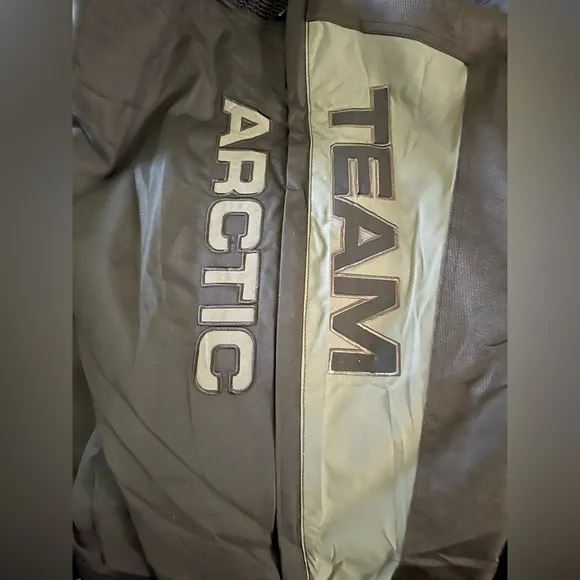 NWT- Arctic Cat Men’s PTS, Team Arctic Mechanic BIB’s  SIZE: 3XL COLOR: Black