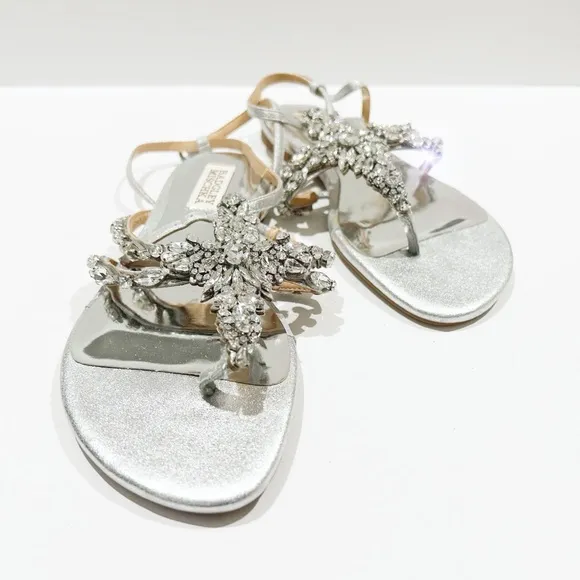 NWT Badgley MIschka Hampden SIlver Rhinestone Tstrap Flat Sandal Bridal Shoes
