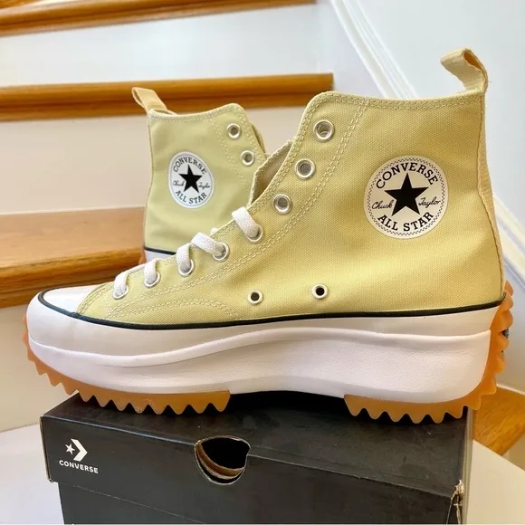 NWT Converse Run Star Hike Platform lemon drop high top Chuck Taylor sneakers