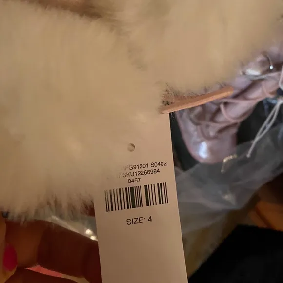 NWT JUSTICE SNOW BOOTS SIZE 4