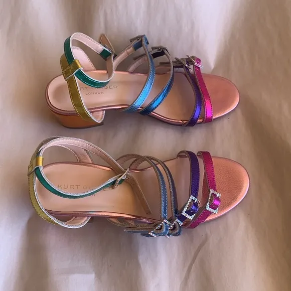 NWT Kurt Geiger London Mini Piera Strappy Sandals Size 2