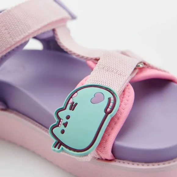 NWT Pusheen Sandals Little Kid Girl Pink