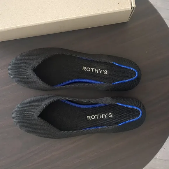NWT Rothy's ballet flats