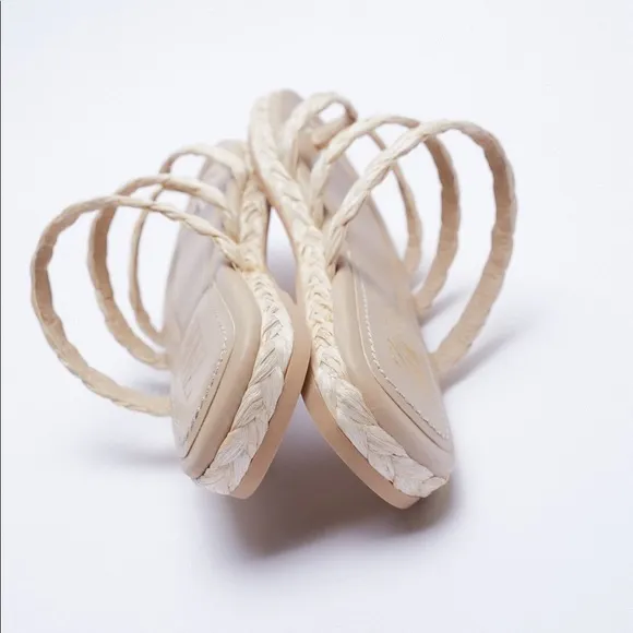 NWT. Zara Cream  Zara Woven Flat Sandals. Size 9.