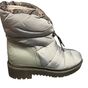 NWT Guess Women’s Leeda 2 Cold Weather Winter Snow Boots Gray Size 8.5