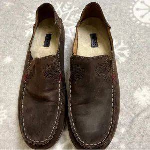 Olukai Loafers Size 8 Leather Nubuck Shoes Nohea Slip On Floral emboridered