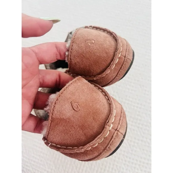 OluKai Womens Nohea Nubuk Slipper Shoes Loafers Cedarwood Leather Sz 8 MSRP $130