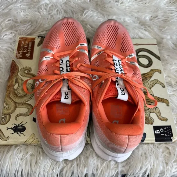 On Running Shoes Sneakers Cloudsurfer Flame/White