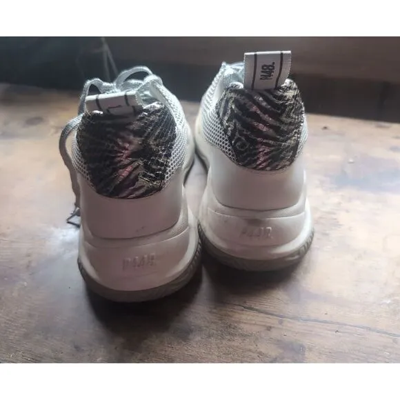 P448 Unisex High Top Sneakers White Print Mens 9-9.5 US 42 EU Womens 11-11.5‎