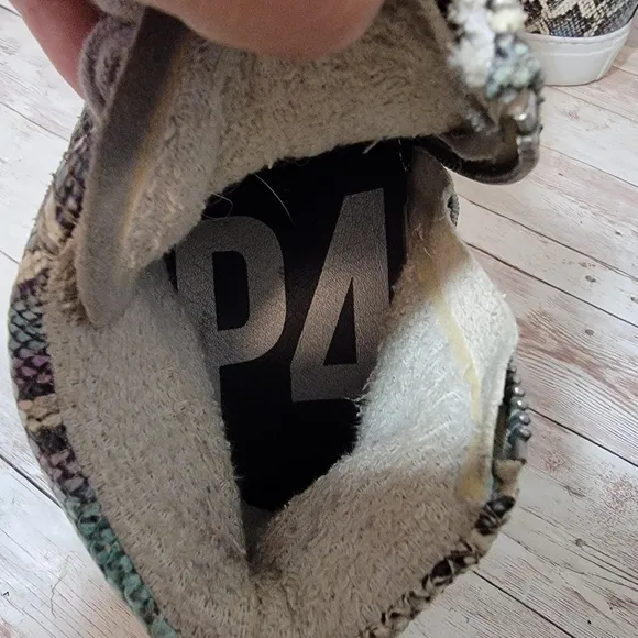 P448 Women's Star High Top Sneakers