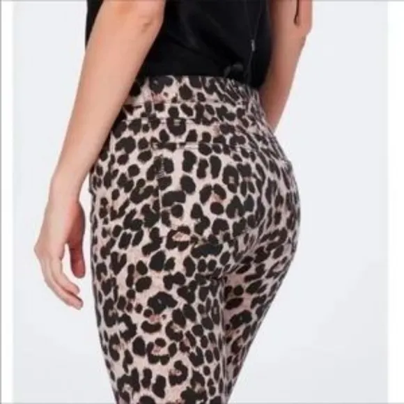 Paige Leopard Hoxton Ankle Raw Hem Jean EUC
