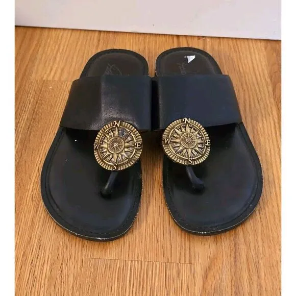 Patricia Nash Size 7.5 Leather Signature Black Thong Flat Women Compass Sandals