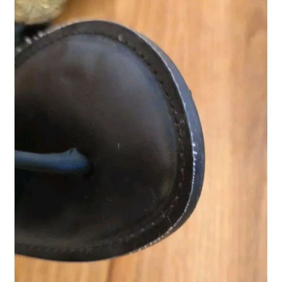 Patricia Nash Size 7.5 Leather Signature Black Thong Flat Women Compass Sandals
